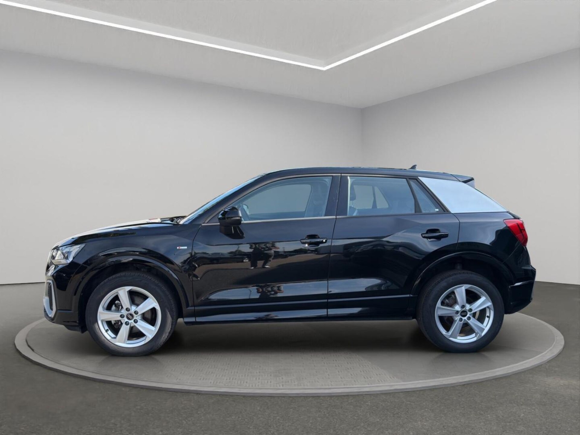 Audi Q2 S line