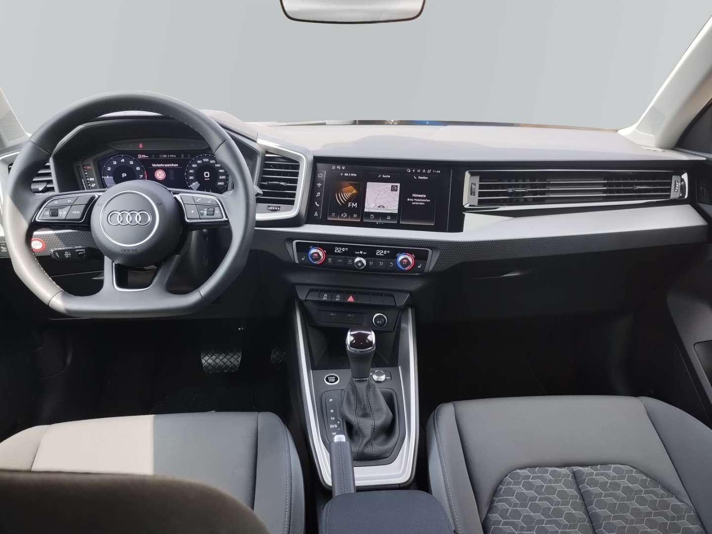 Bild über Audi A1 Sportback advanced 30 TFSI S tronic - für weitere Informationen kontaktieren Sie den Audi Partner