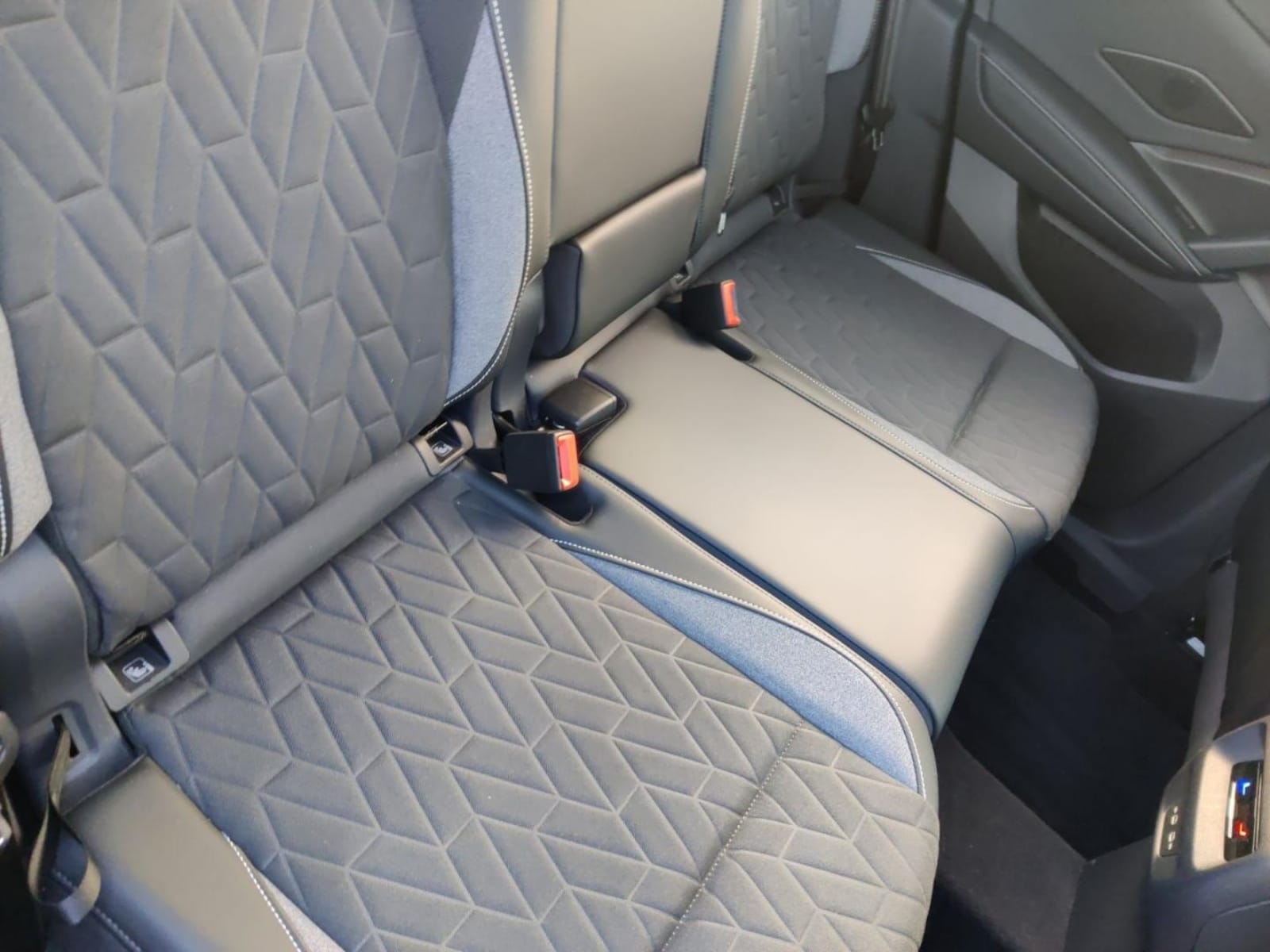 Volkswagen Tiguan – Bild 15