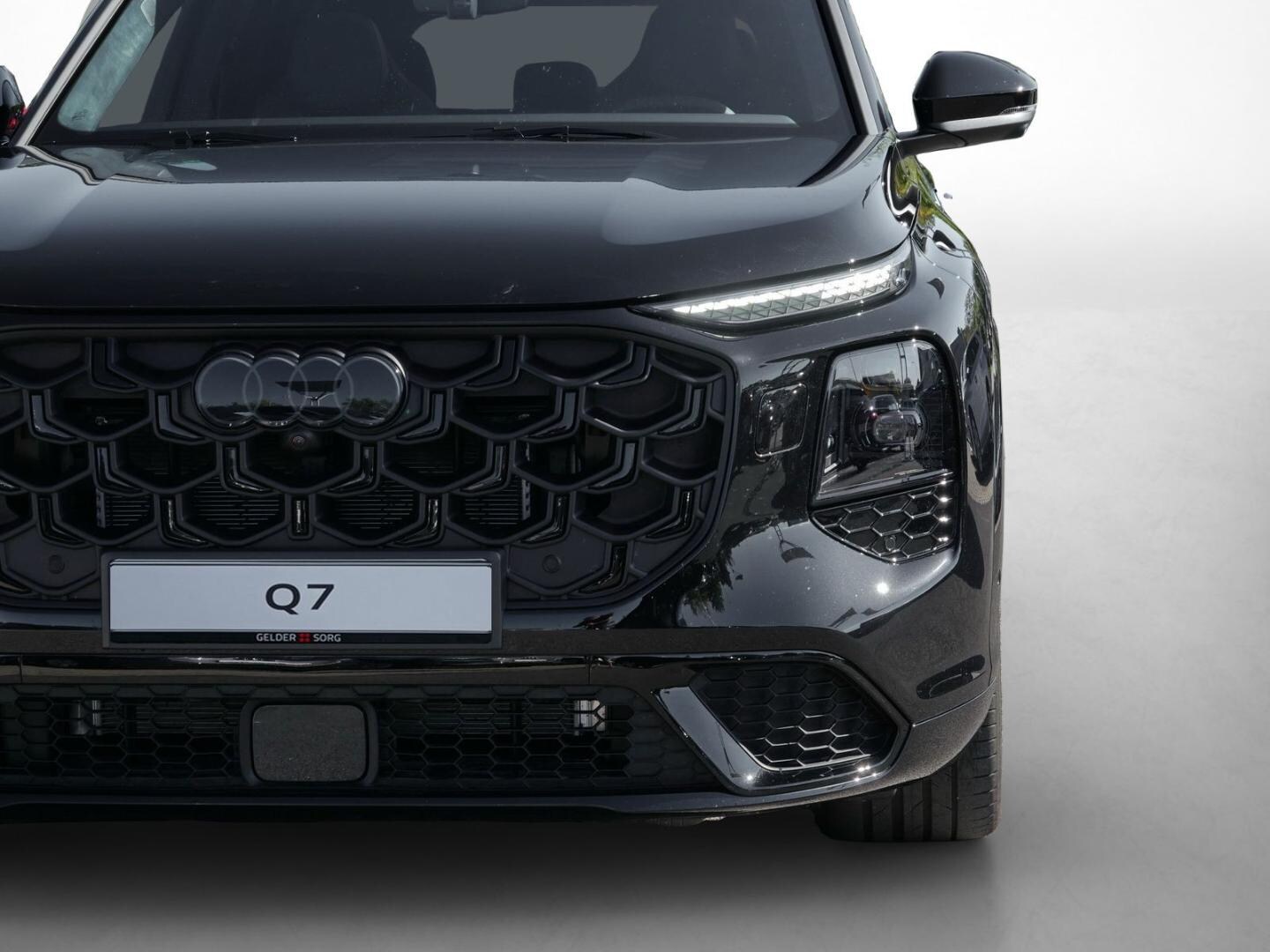 Bild über Audi Q7 SUV TDI quattro 220 kW tiptronic - für weitere Informationen kontaktieren Sie den Audi Partner