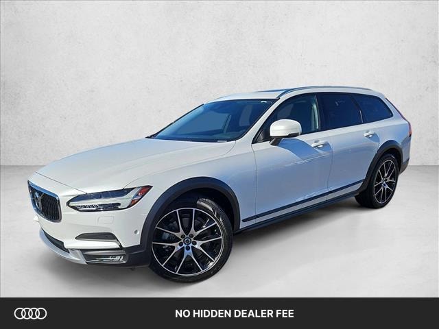 2017 Volvo V90 Cross Country