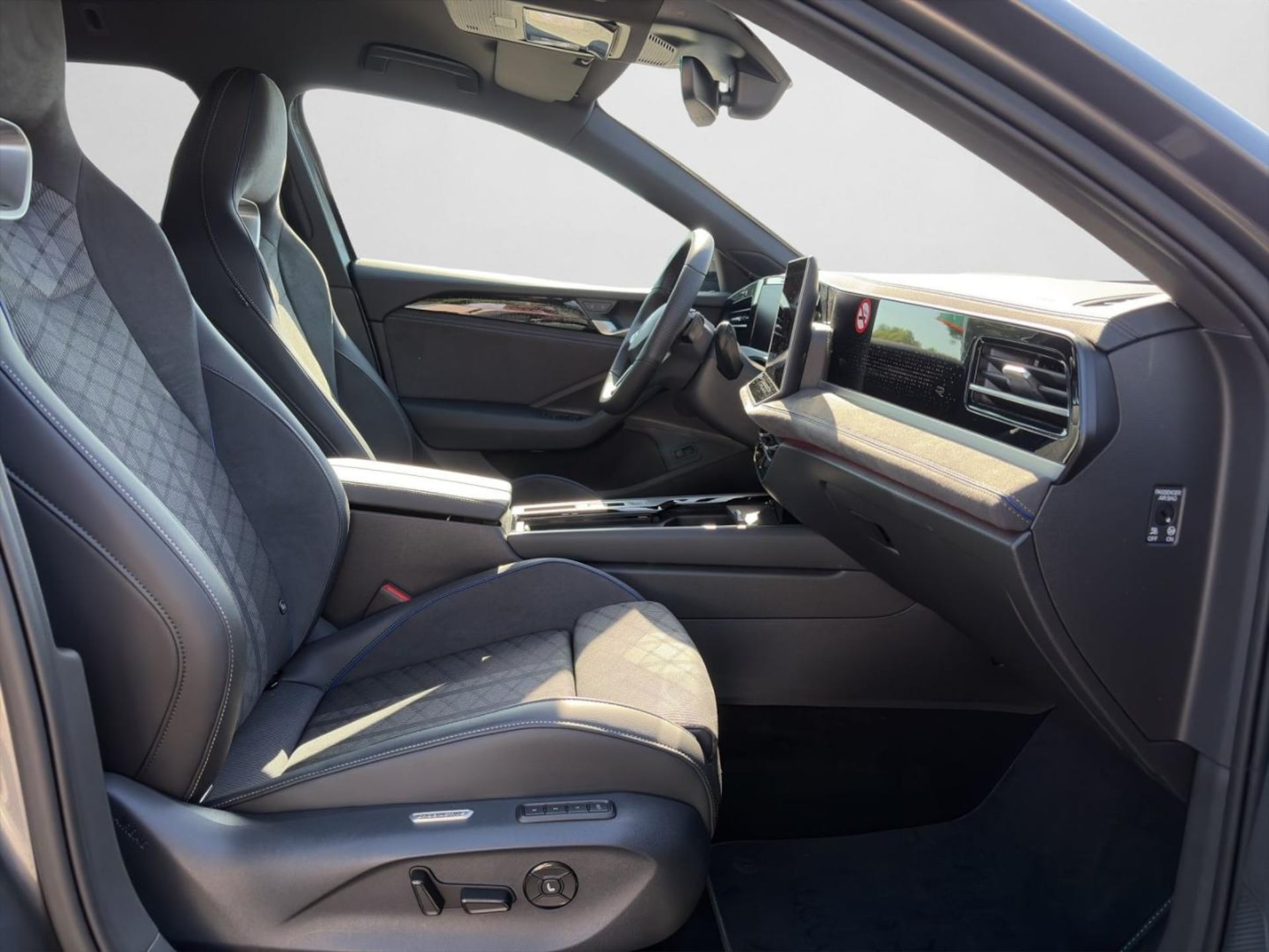 Volkswagen Passat R-Line