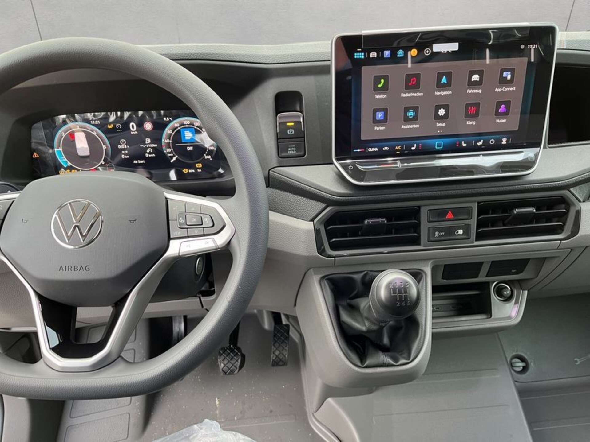 Volkswagen Crafter Kasten mittlerer Radstand
