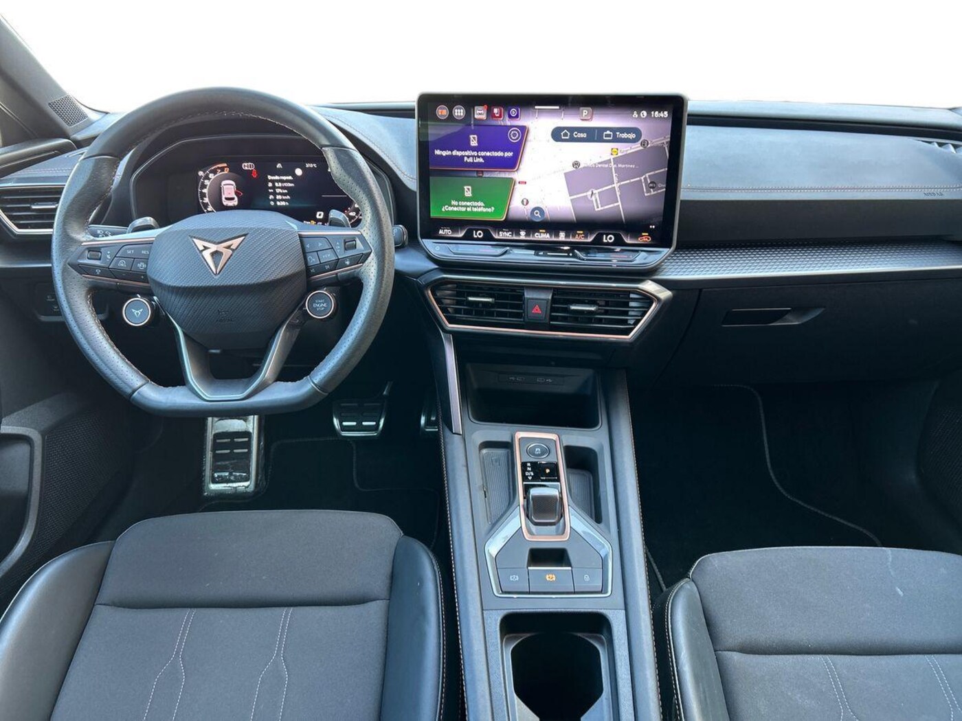 CUPRA Leon León 1.5 eTSI DSG 110 kW (150 CV) — photo 4