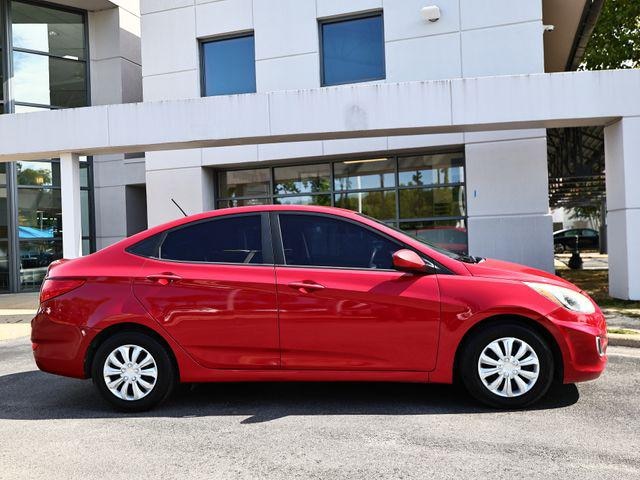 2016 Hyundai Accent