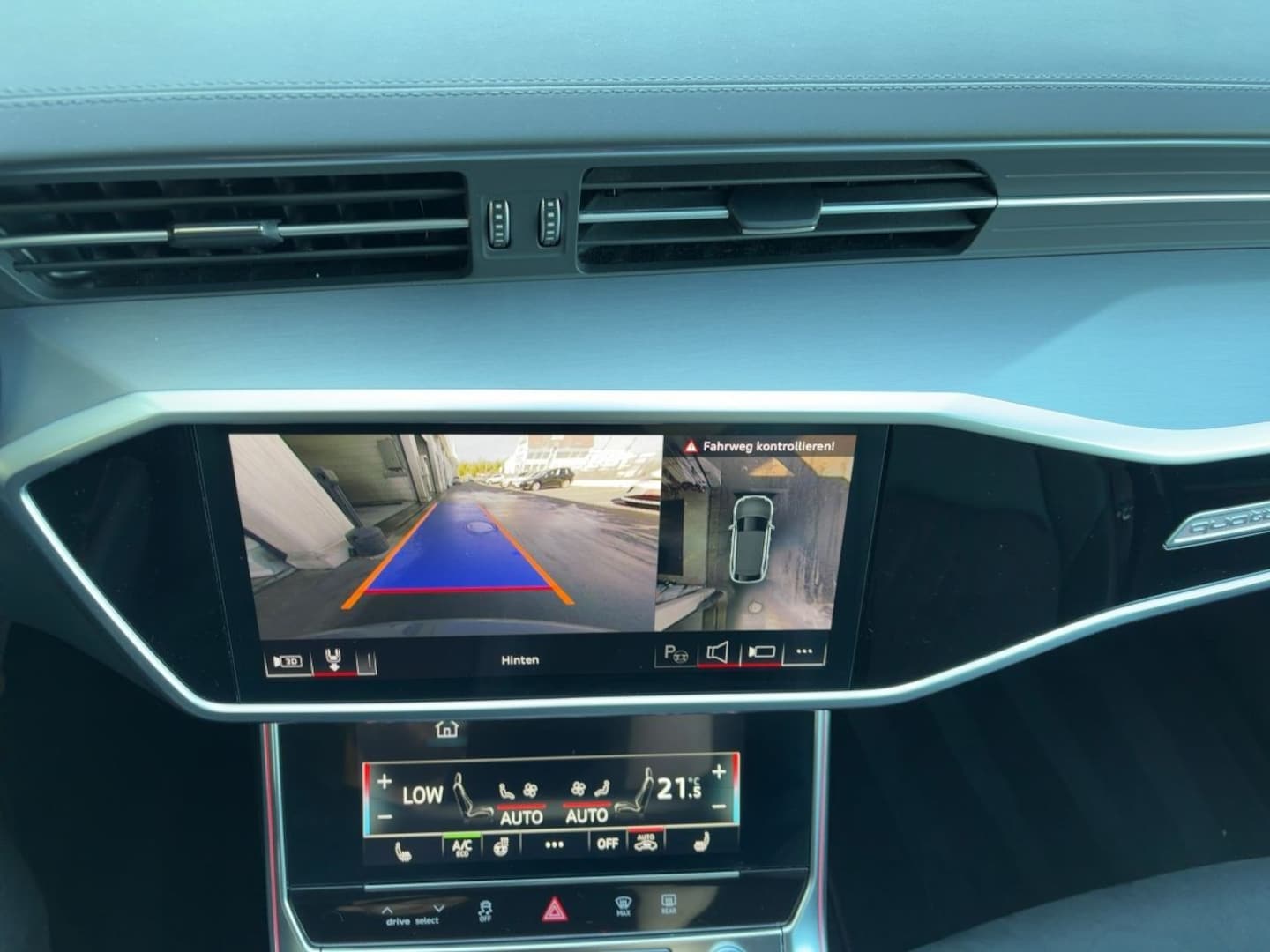 Bild über Audi S6 Avant TDI quattro tiptronic - für weitere Informationen kontaktieren Sie den Audi Partner