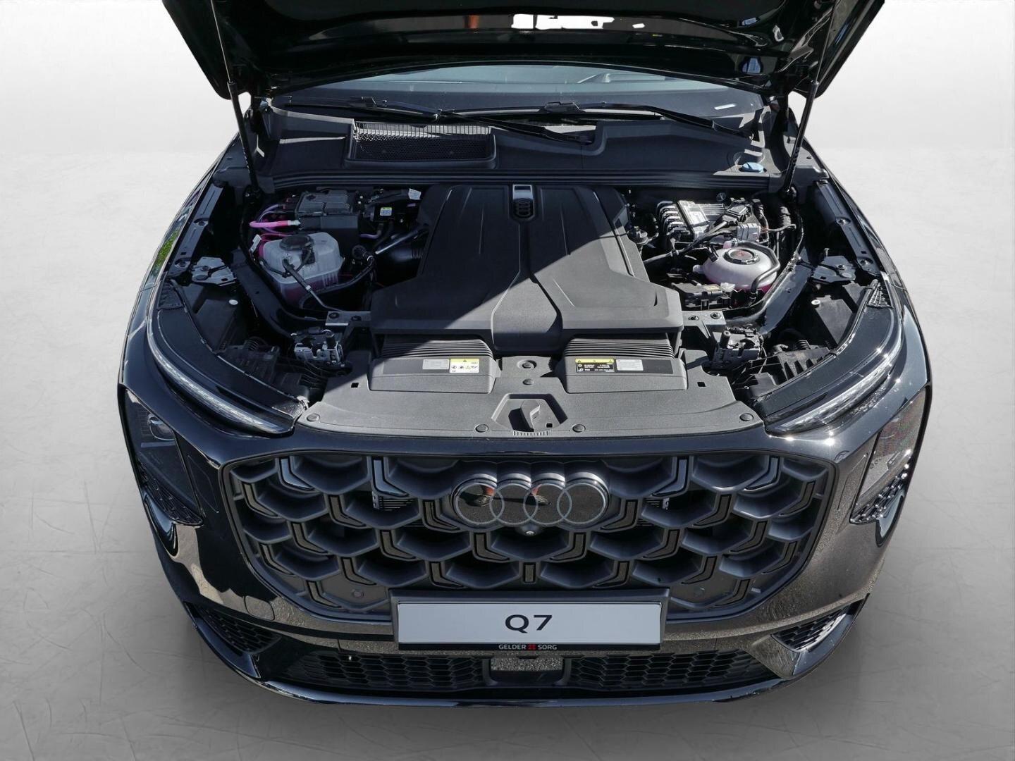 Bild über Audi Q7 SUV TDI quattro 220 kW tiptronic - für weitere Informationen kontaktieren Sie den Audi Partner