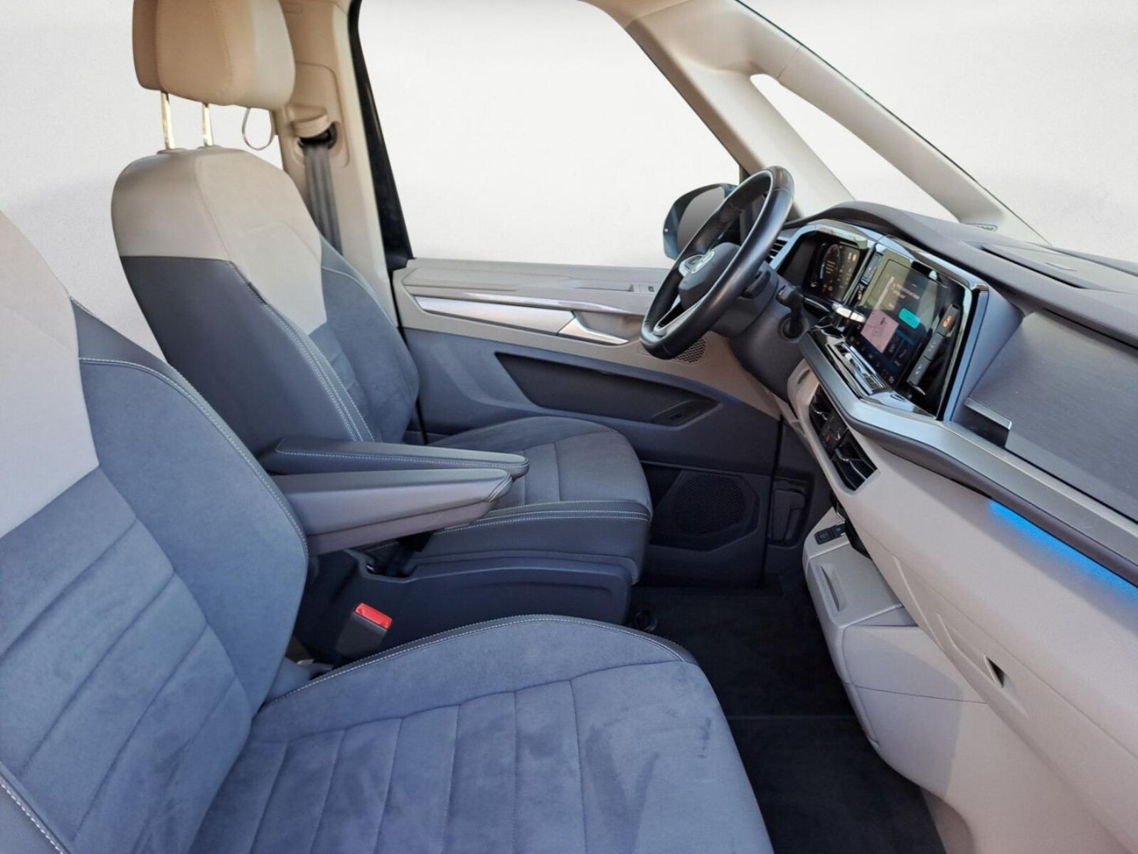 Volkswagen Multivan – Bild 13