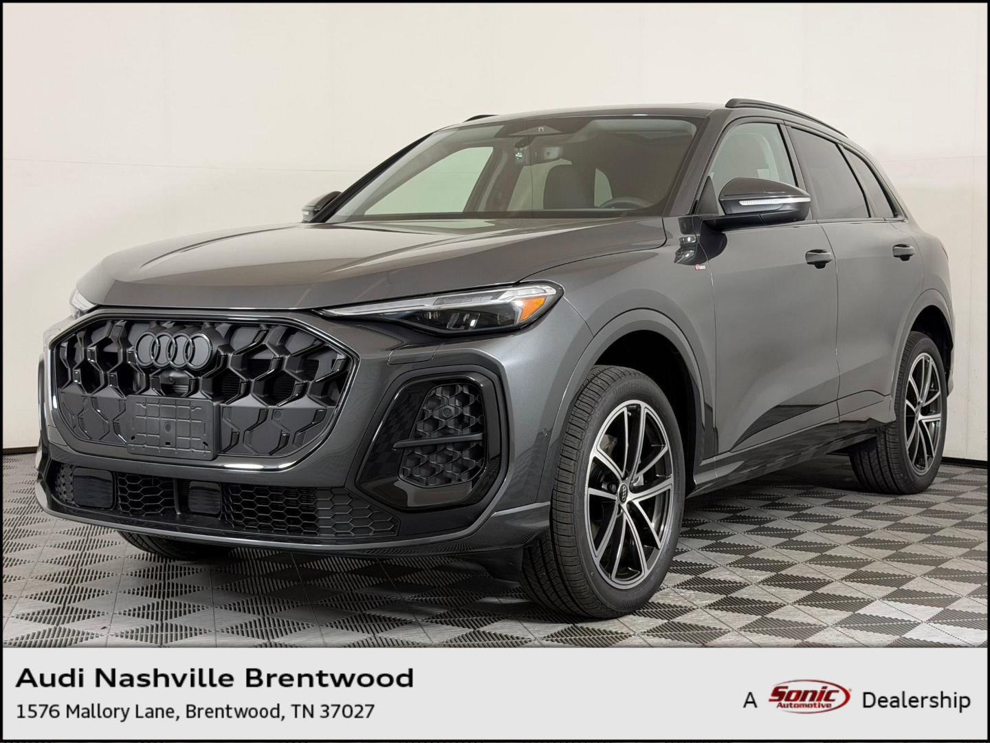 2026 Audi Q5 Premium Plus quattro's photo