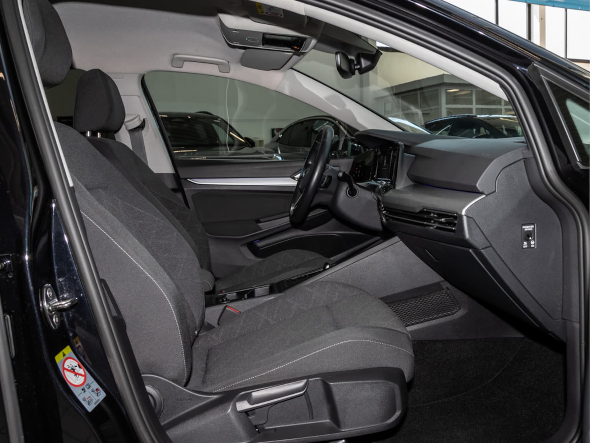 Volkswagen Golf Variant Life