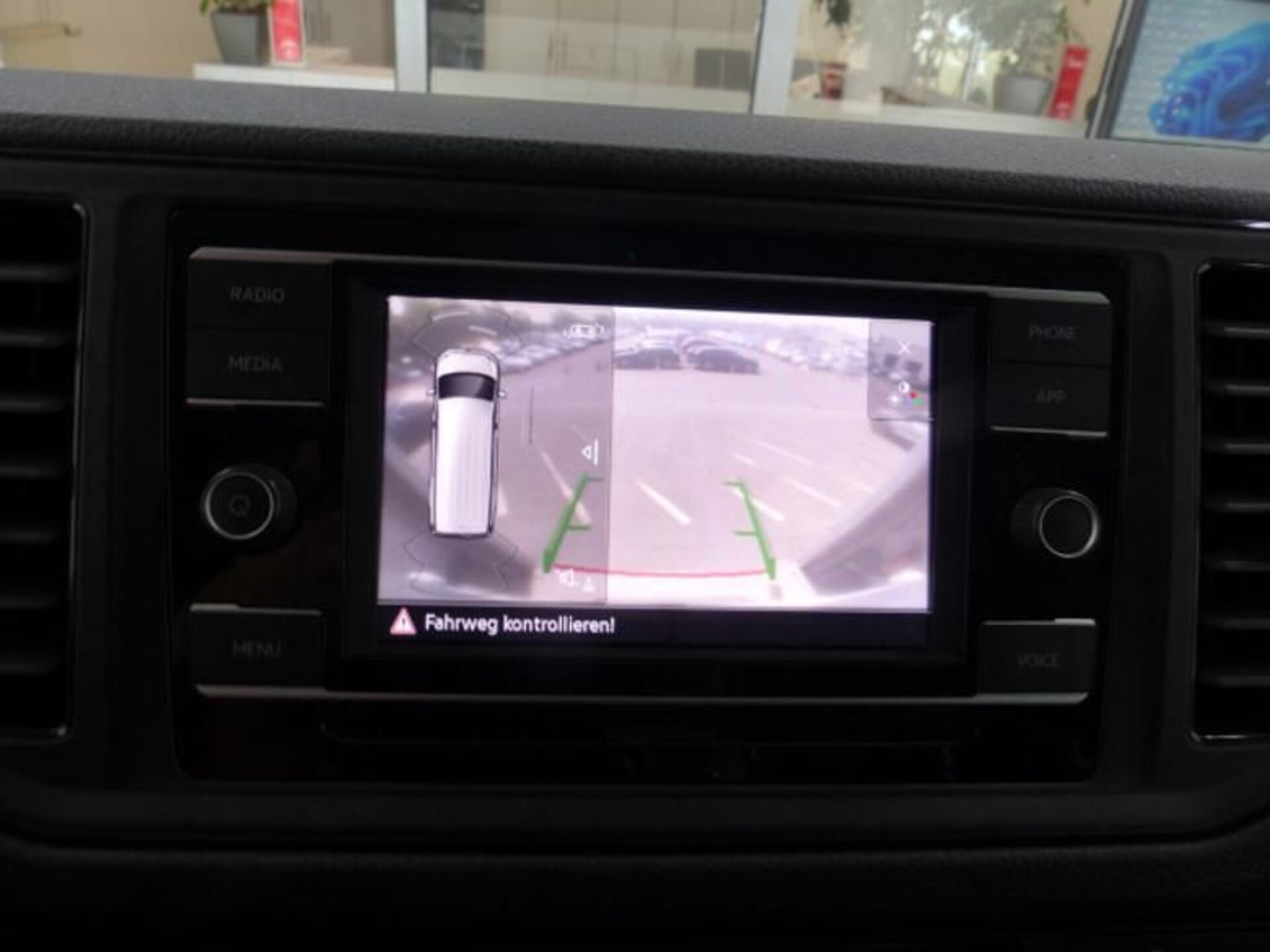 Volkswagen Crafter Kasten mittlerer Radstand