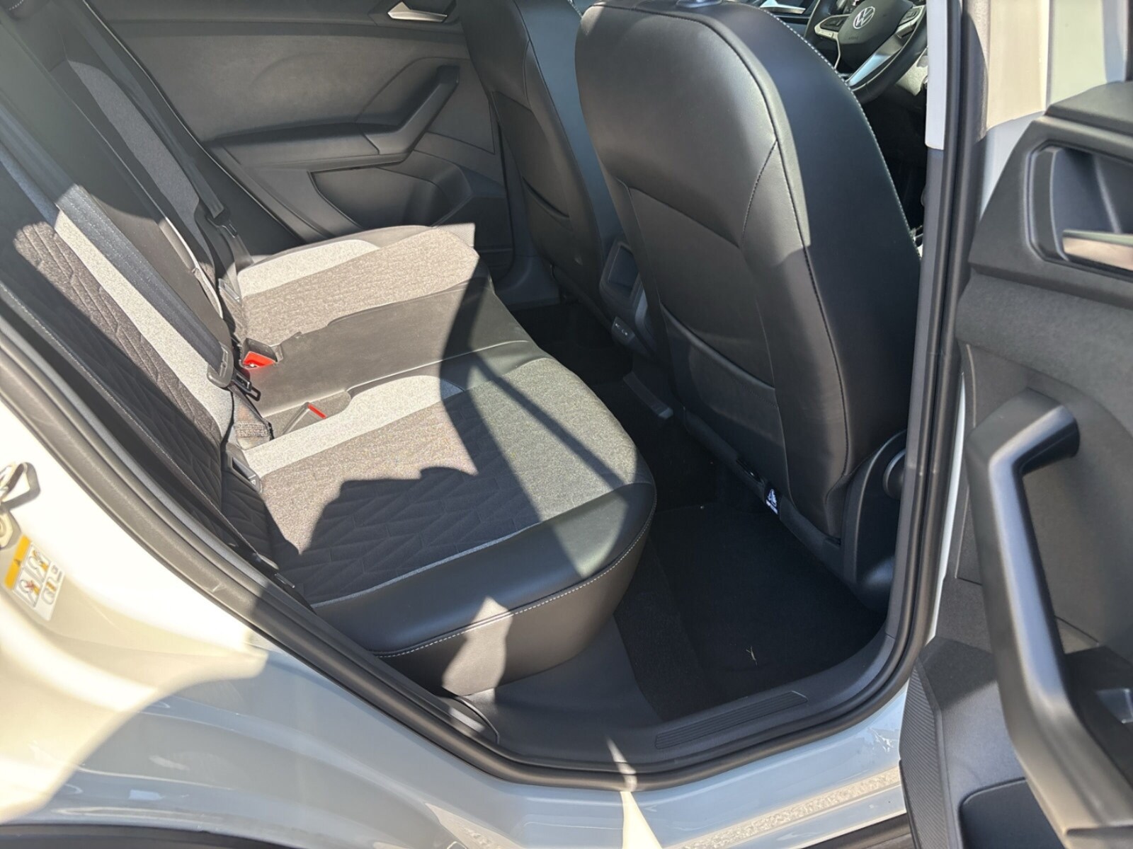 Volkswagen T-Cross – Bild 8