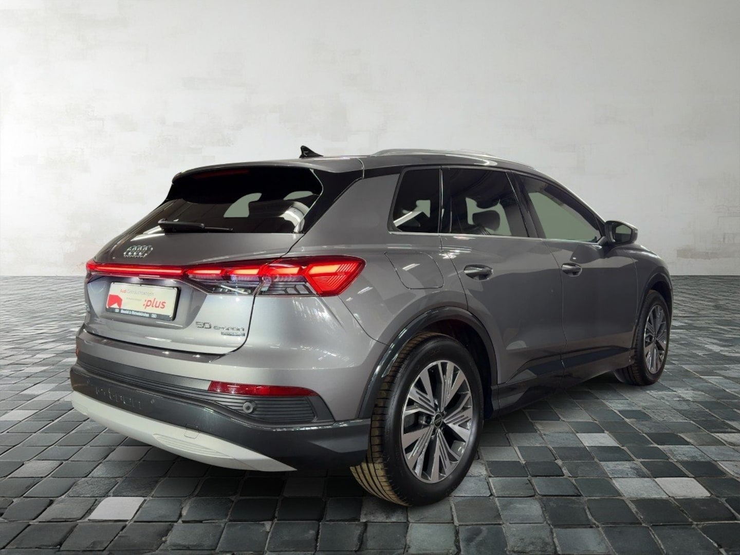 Bild über Audi Q4 e-tron 50 e-tron quattro - für weitere Informationen kontaktieren Sie den Audi Partner