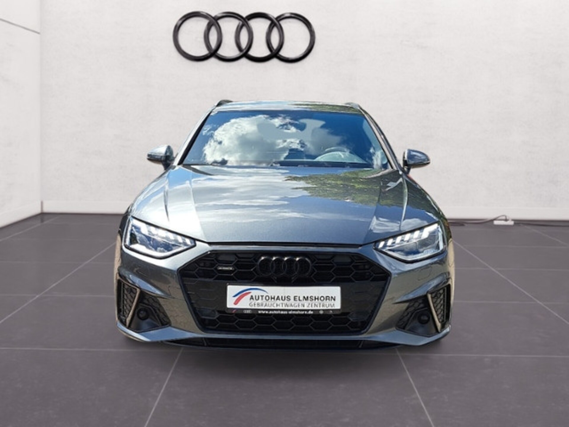 Audi A4 Avant S line
