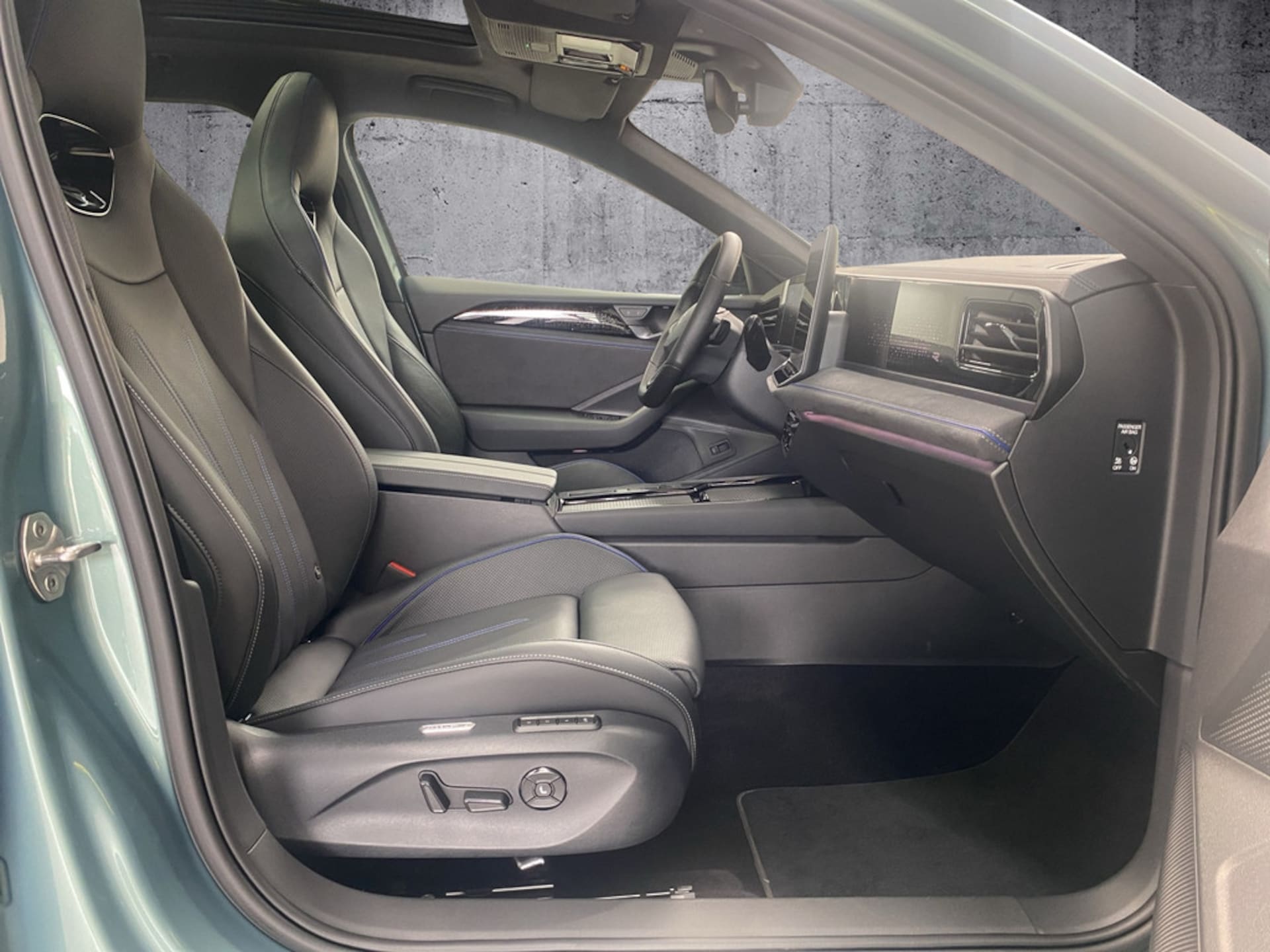 Volkswagen Passat R-Line
