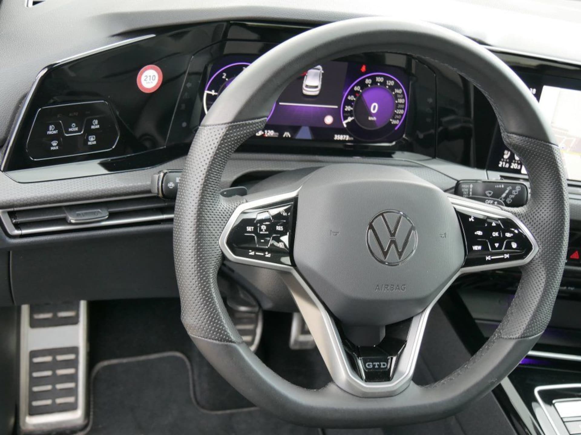 Volkswagen Golf GTD
