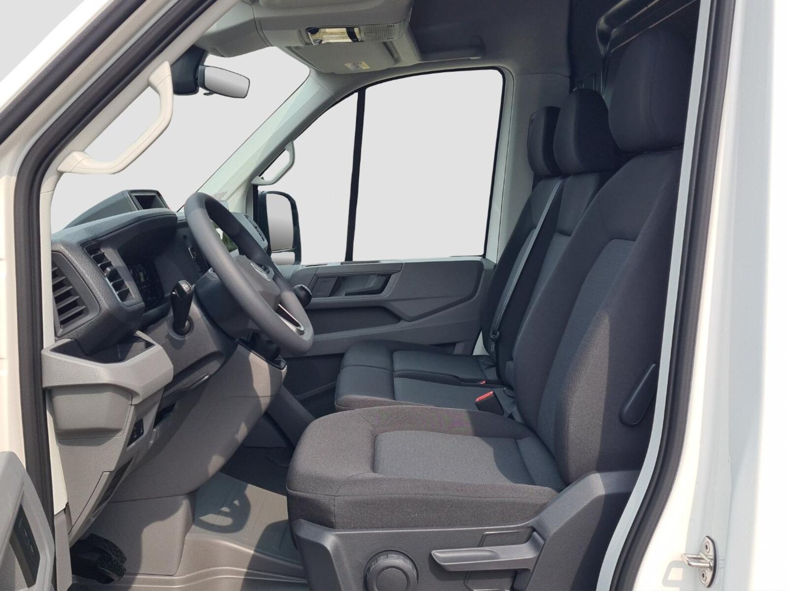 Volkswagen Crafter Kasten mittlerer Radstand – Bild 8
