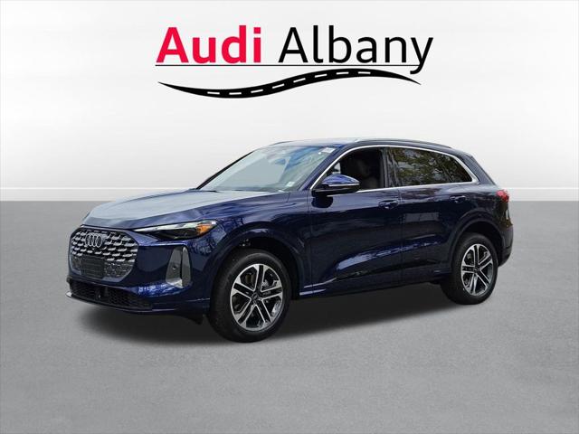 2025 Audi Q5 Premium - Photo 6