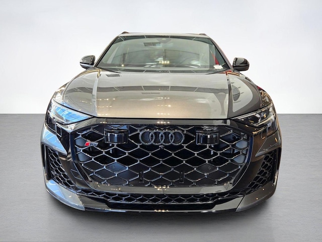 2026 Audi RS Q8 SUV performance