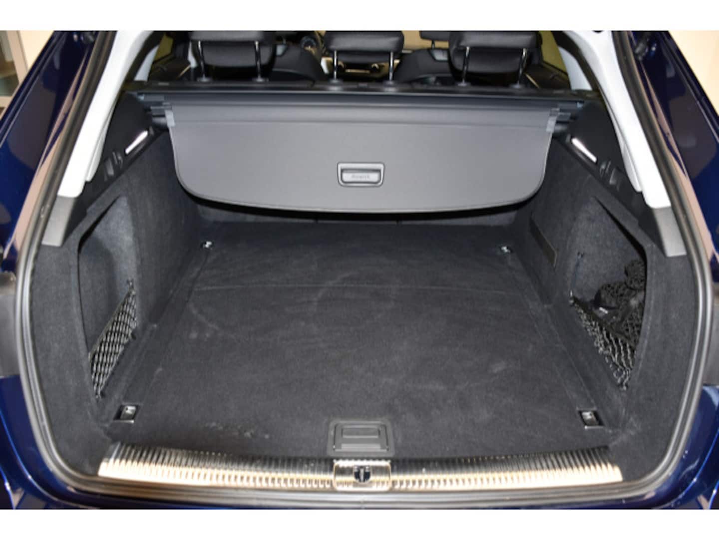 Bild über Audi A4 Avant advanced 35 TDI S tronic - für weitere Informationen kontaktieren Sie den Audi Partner
