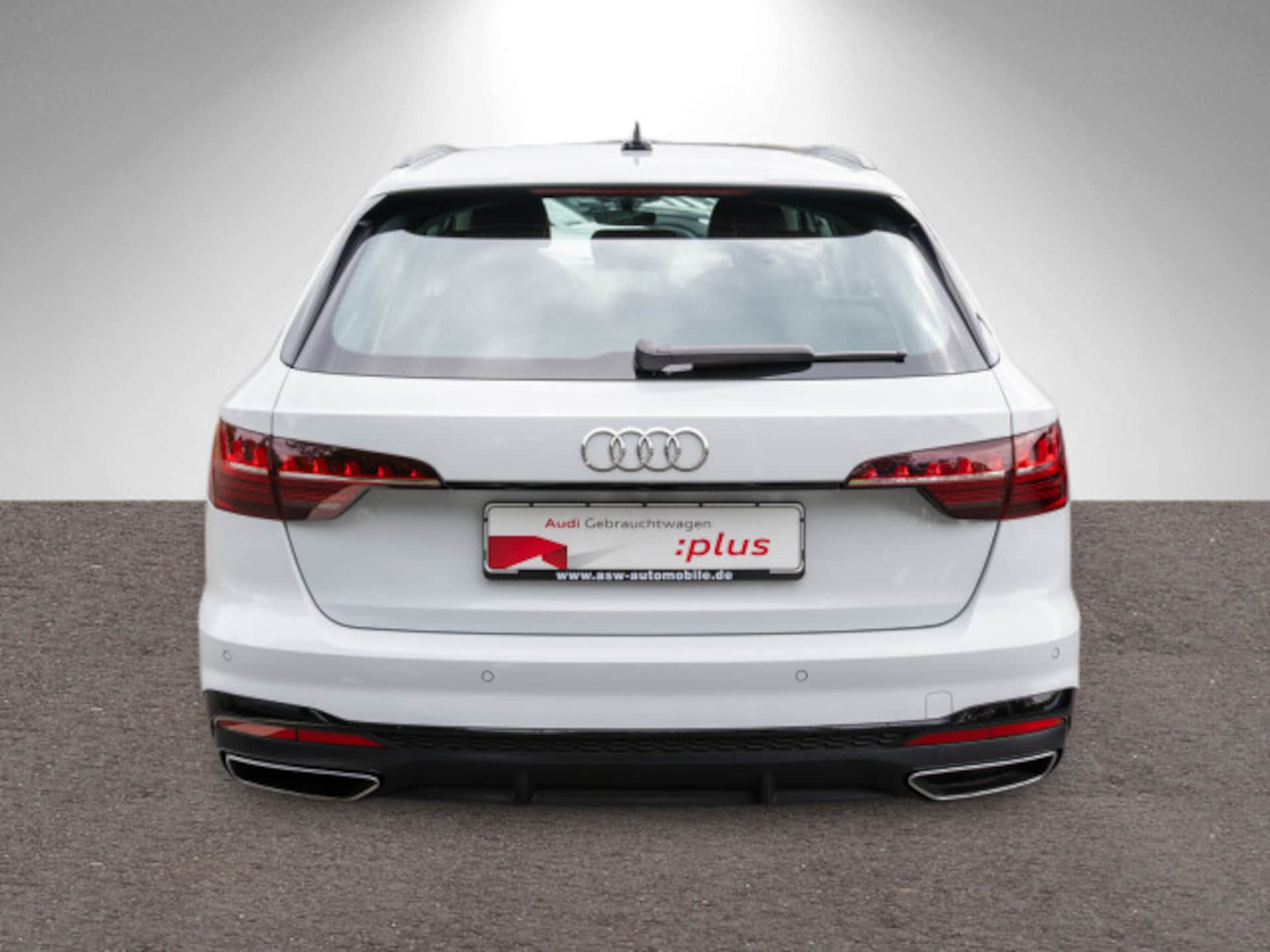 Audi A4 Avant S line