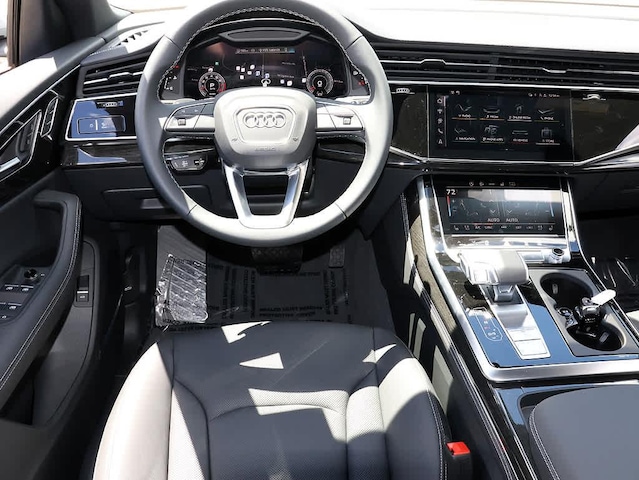 2026 Audi Q8 Premium Plus - Photo 17