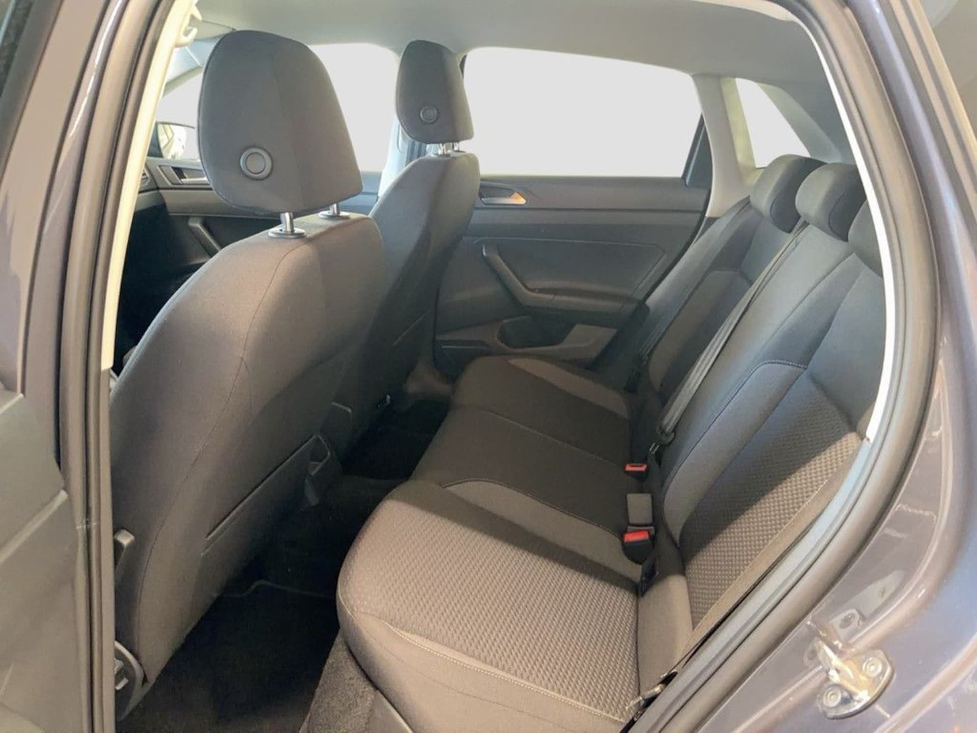 Volkswagen Polo Basis-Modell