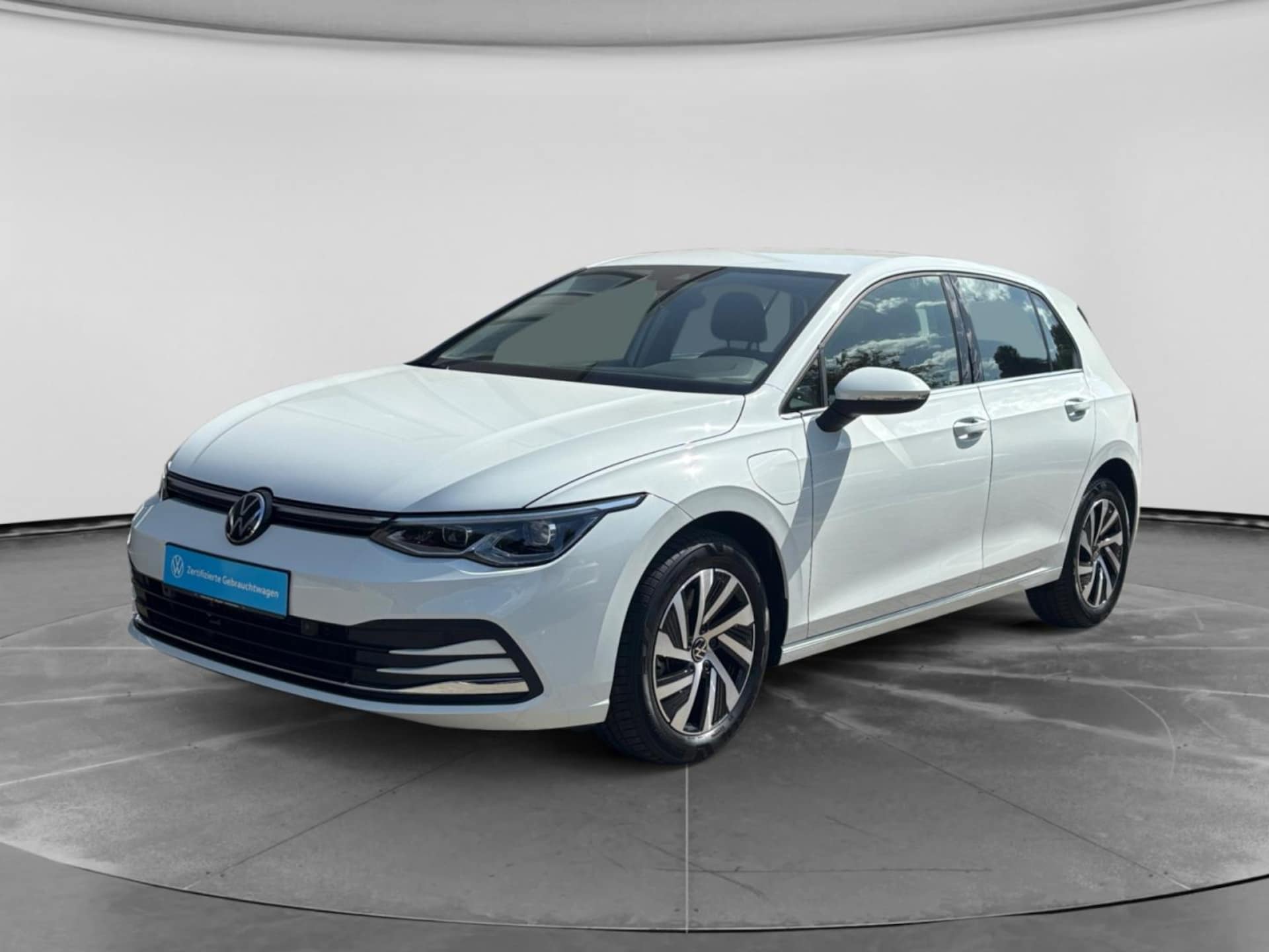 Volkswagen Golf Style