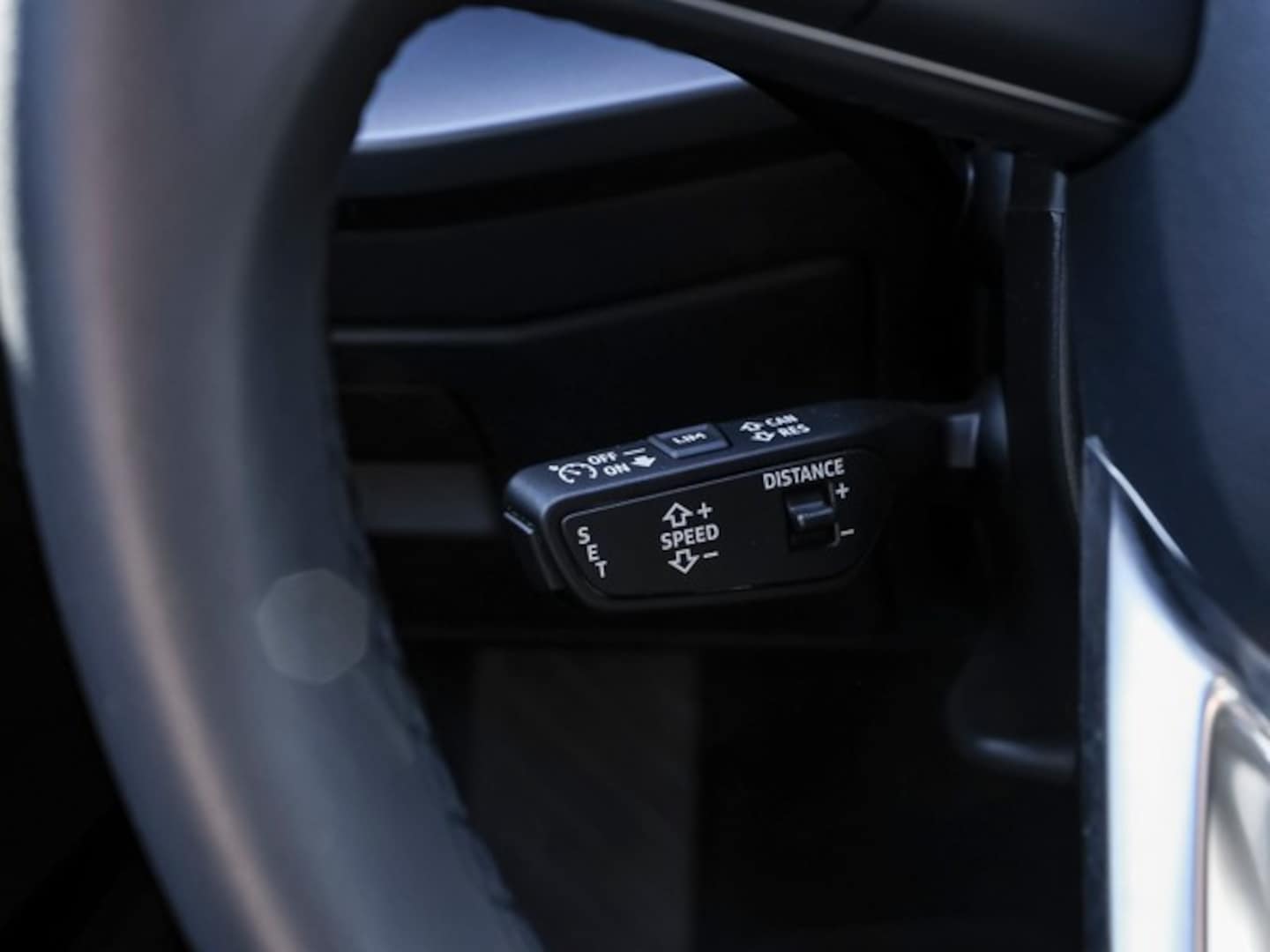 Bild über Audi A3 Sportback S line 35 TFSI S tronic - für weitere Informationen kontaktieren Sie den Audi Partner