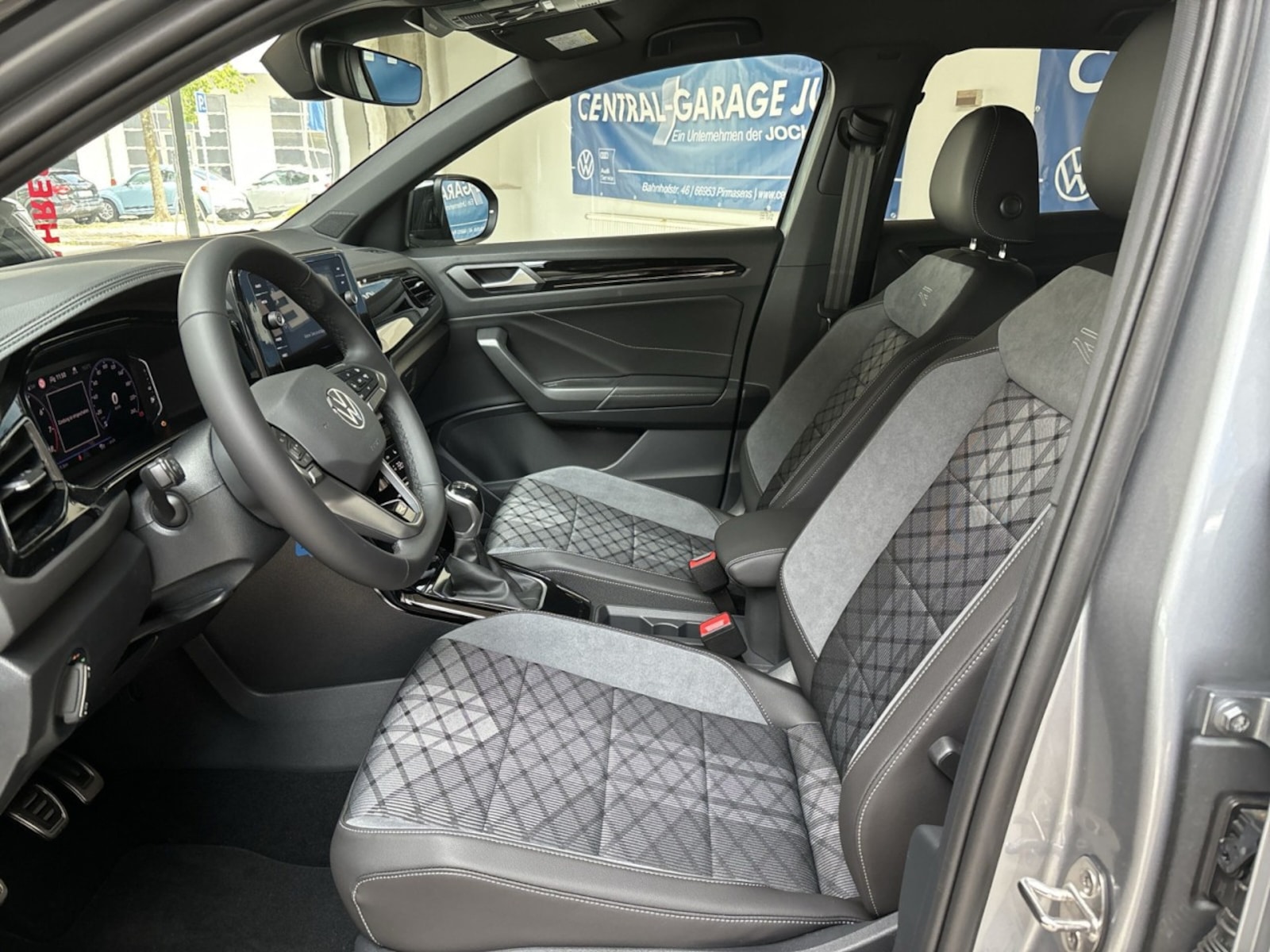 Volkswagen T-Roc – Bild 4
