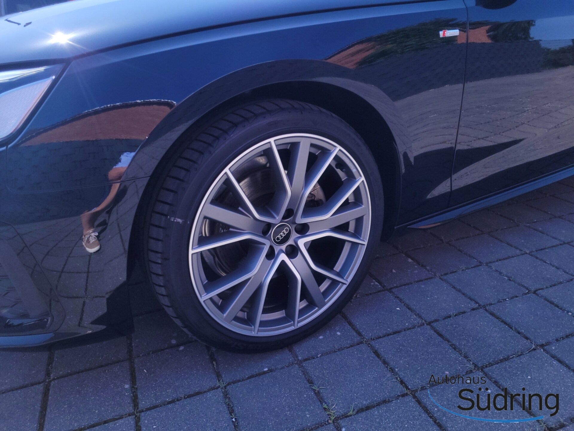 Audi A4 Avant S line