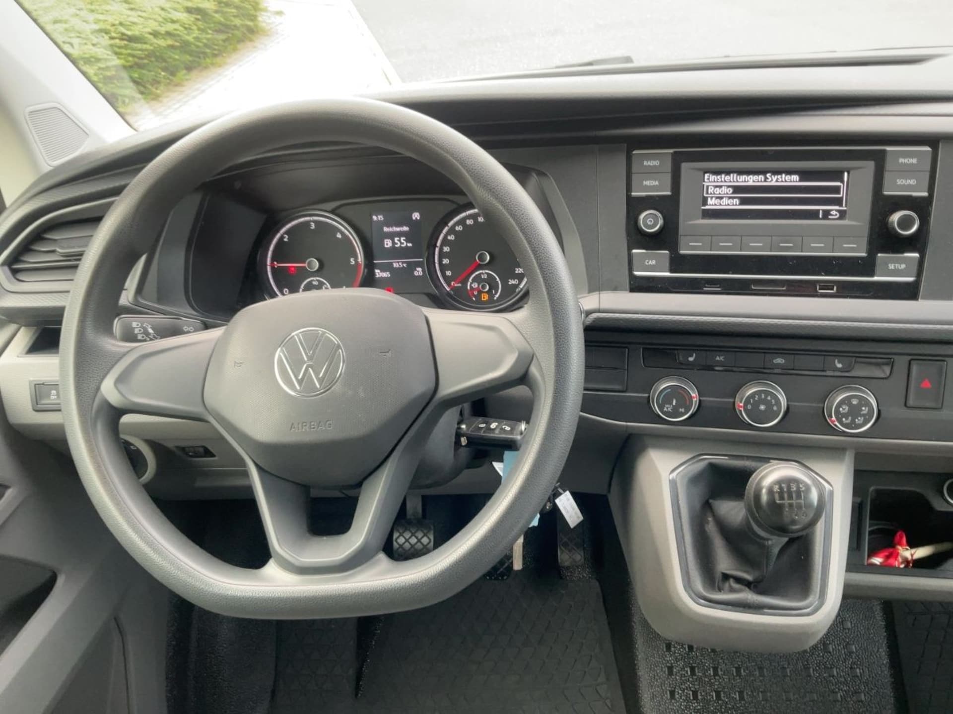 Volkswagen T6.1 Transporter Kasten langer Radstand