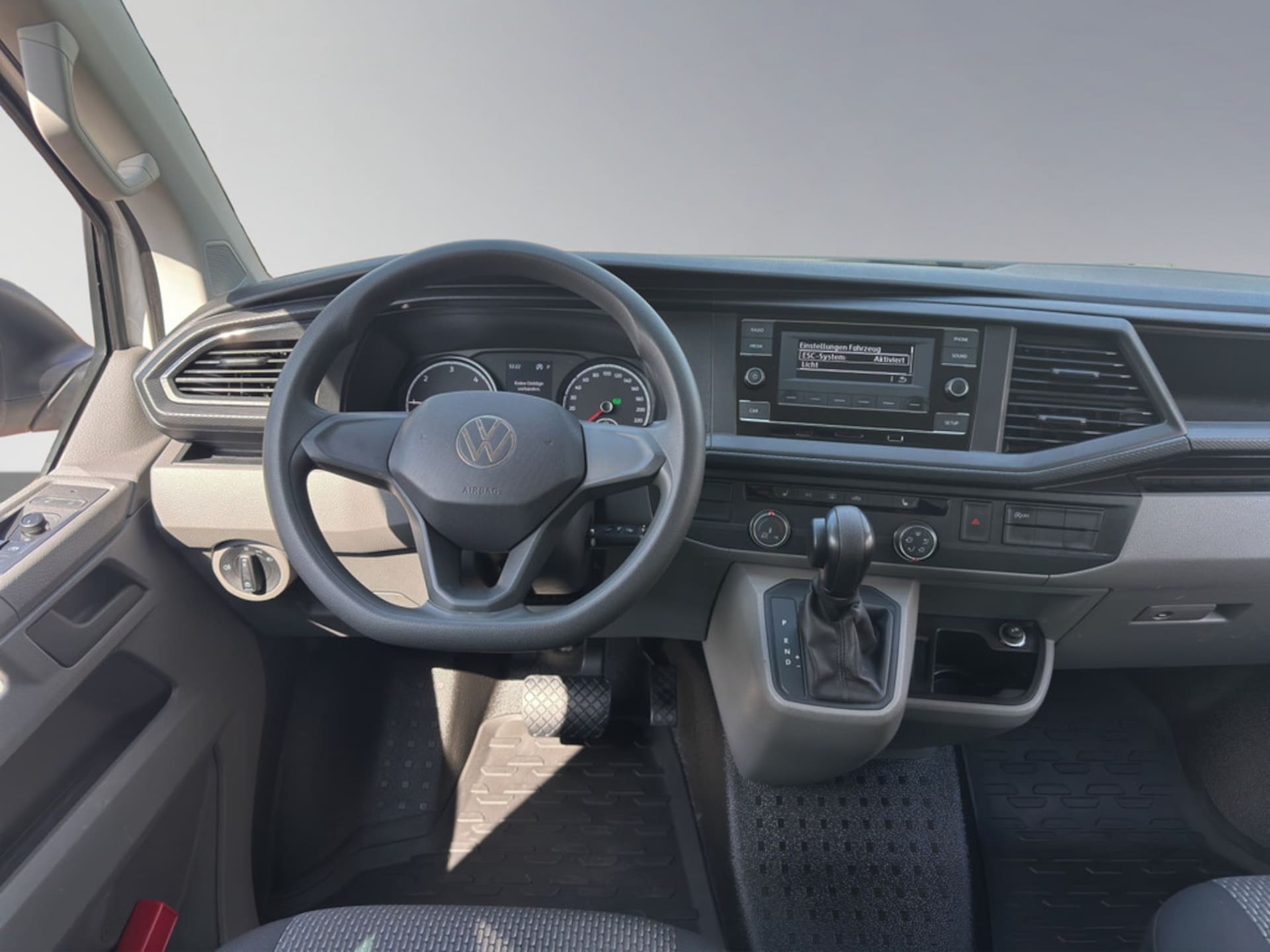 Volkswagen T6.1 Transporter Kombi kurzer Radstand