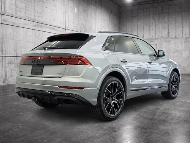 2025 Audi Q8
