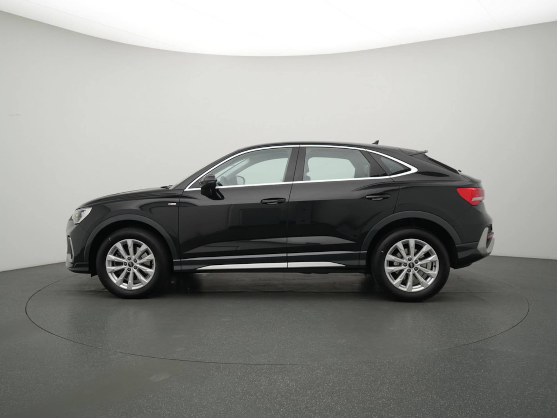 Audi Q3 Sportback S line