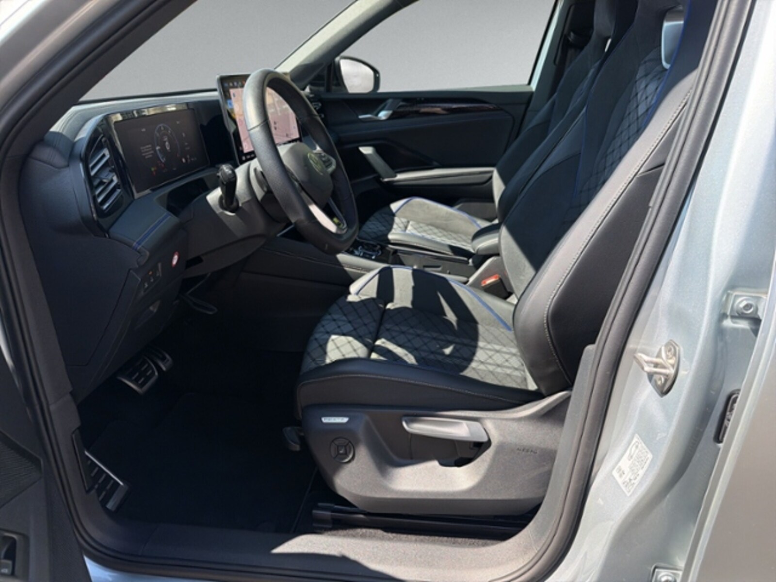 Volkswagen Tiguan – Bild 8