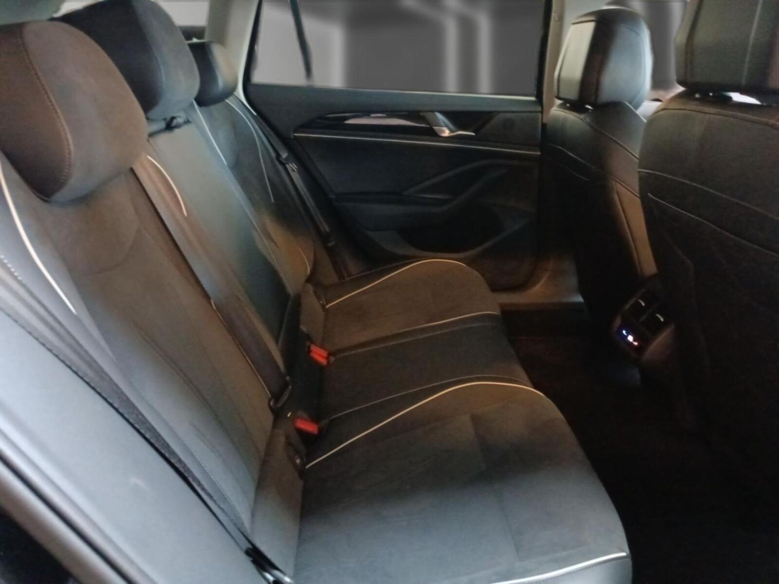 Volkswagen Passat – Bild 19