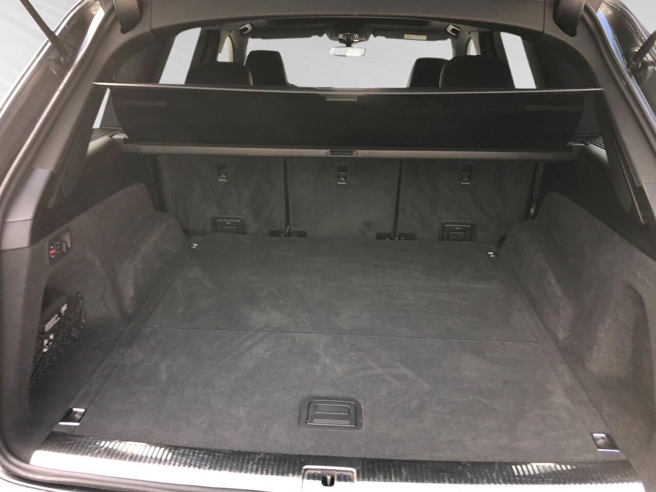 Image about Audi SQ7 TDI quattro tiptronic