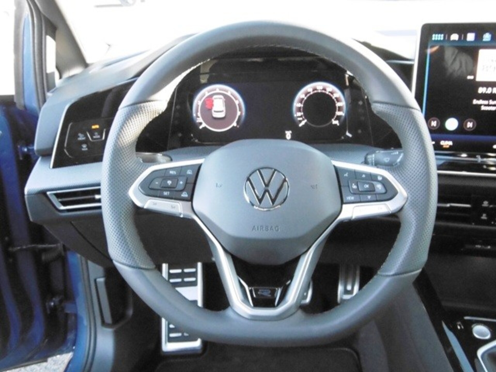 Volkswagen Golf R-Line