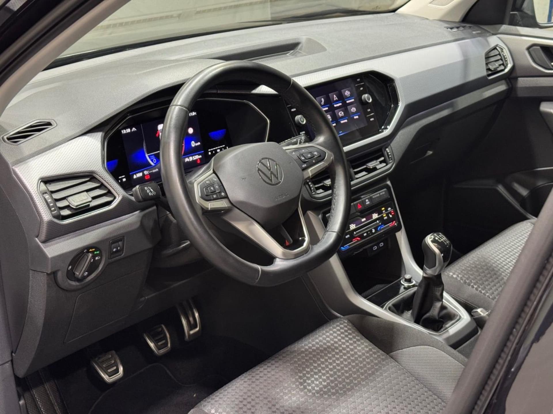 Volkswagen T-Cross ACTIVE