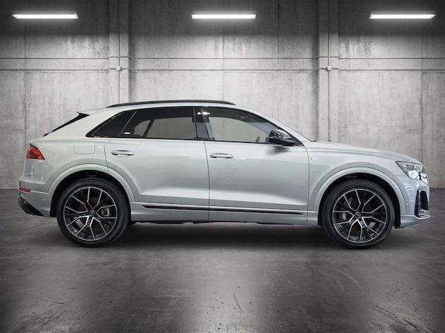 2025 Audi Q8