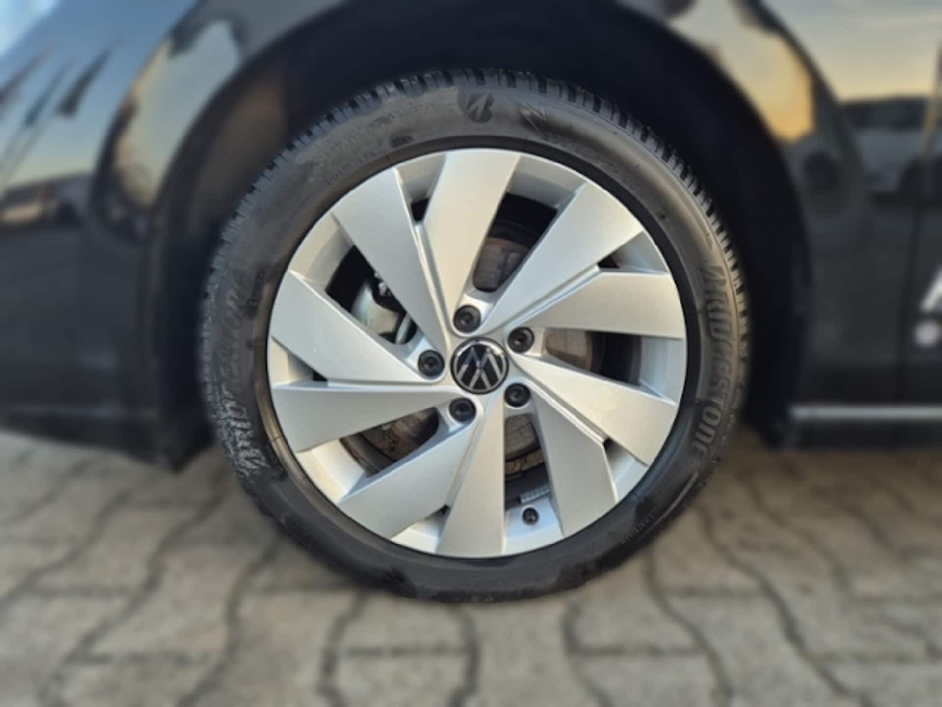 Volkswagen Golf Variant Style