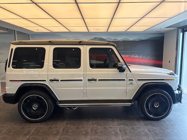 2024 Mercedes-Benz