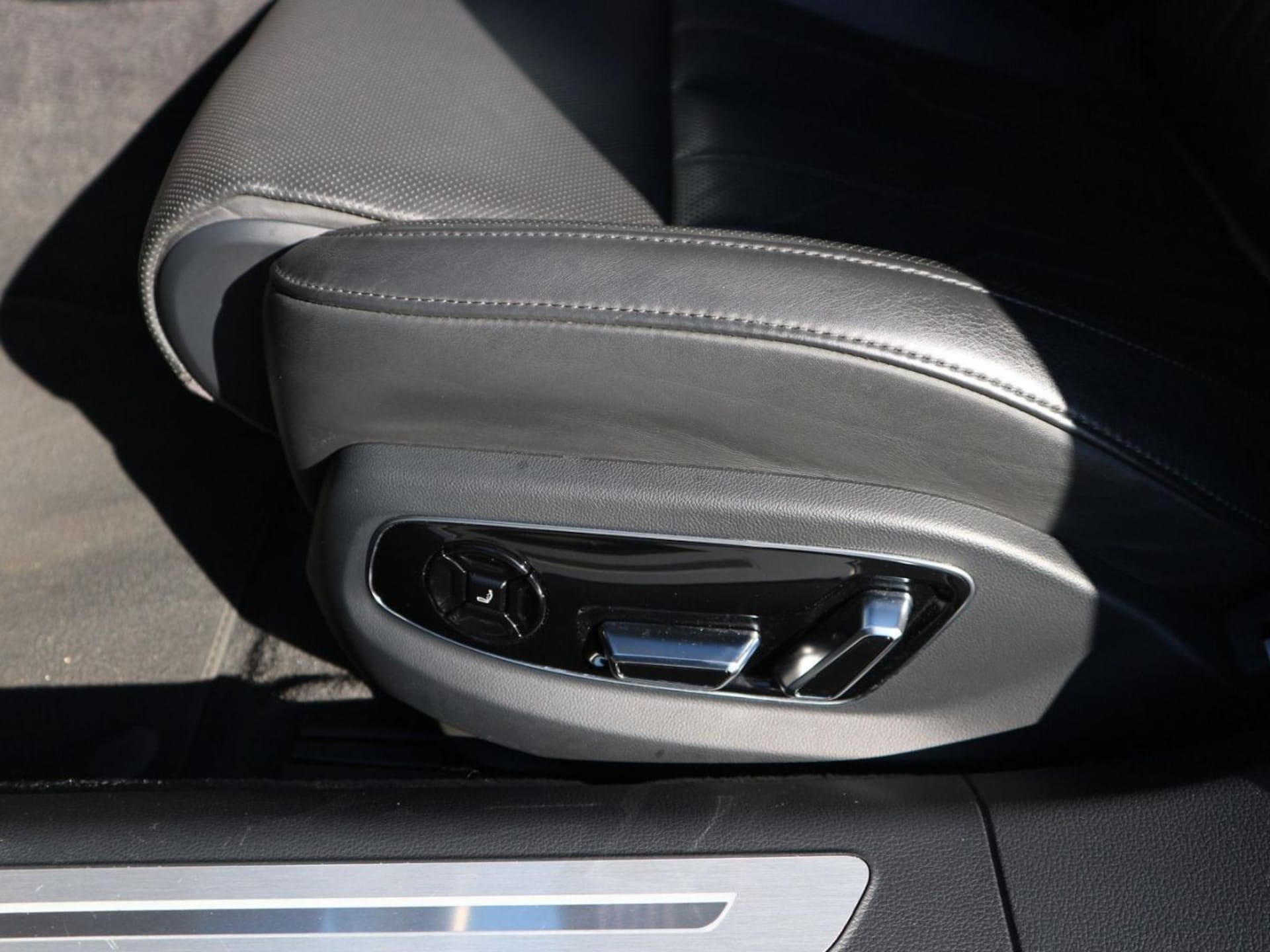 Audi A8 TFSI e
