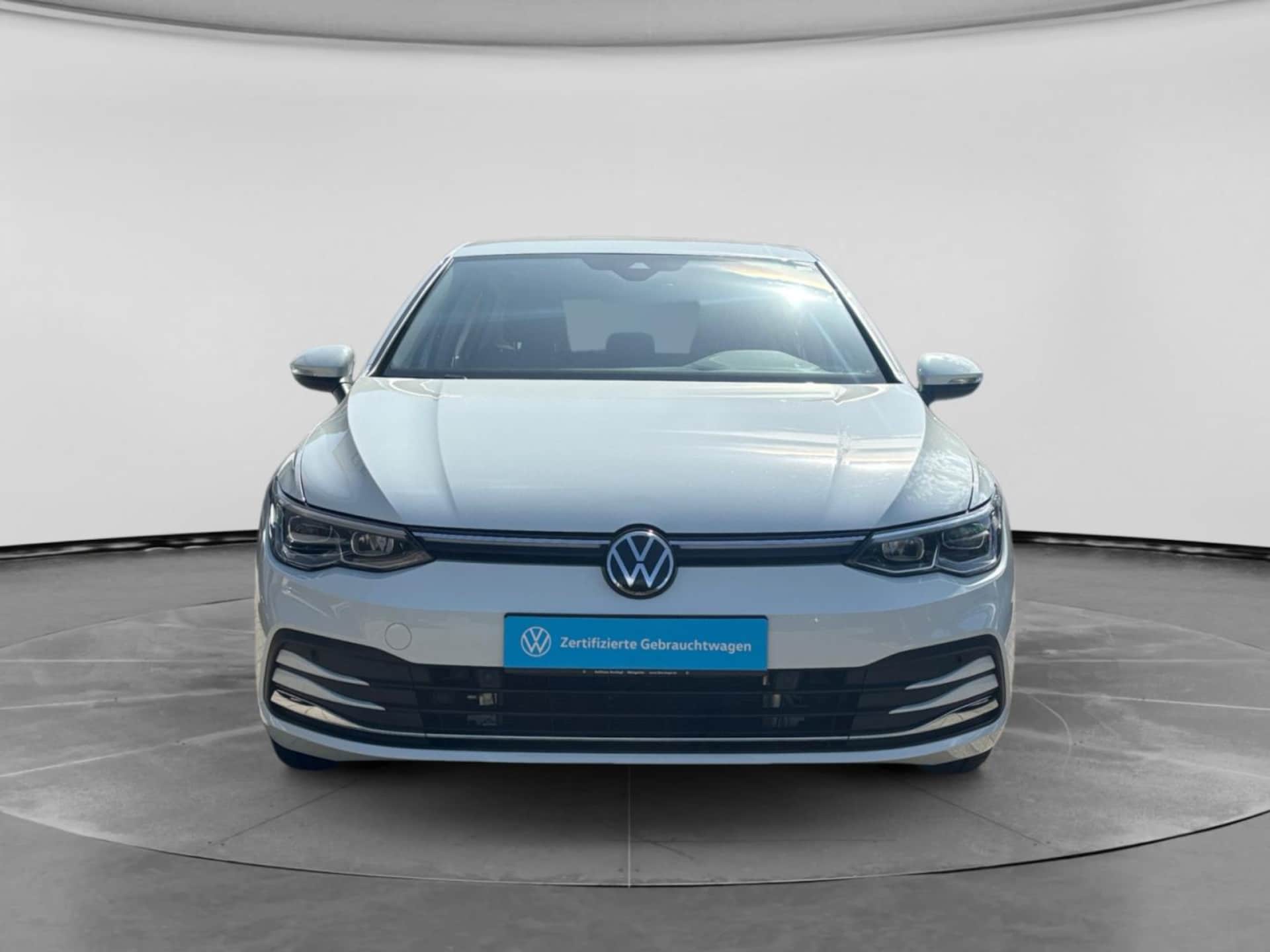 Volkswagen Golf Style
