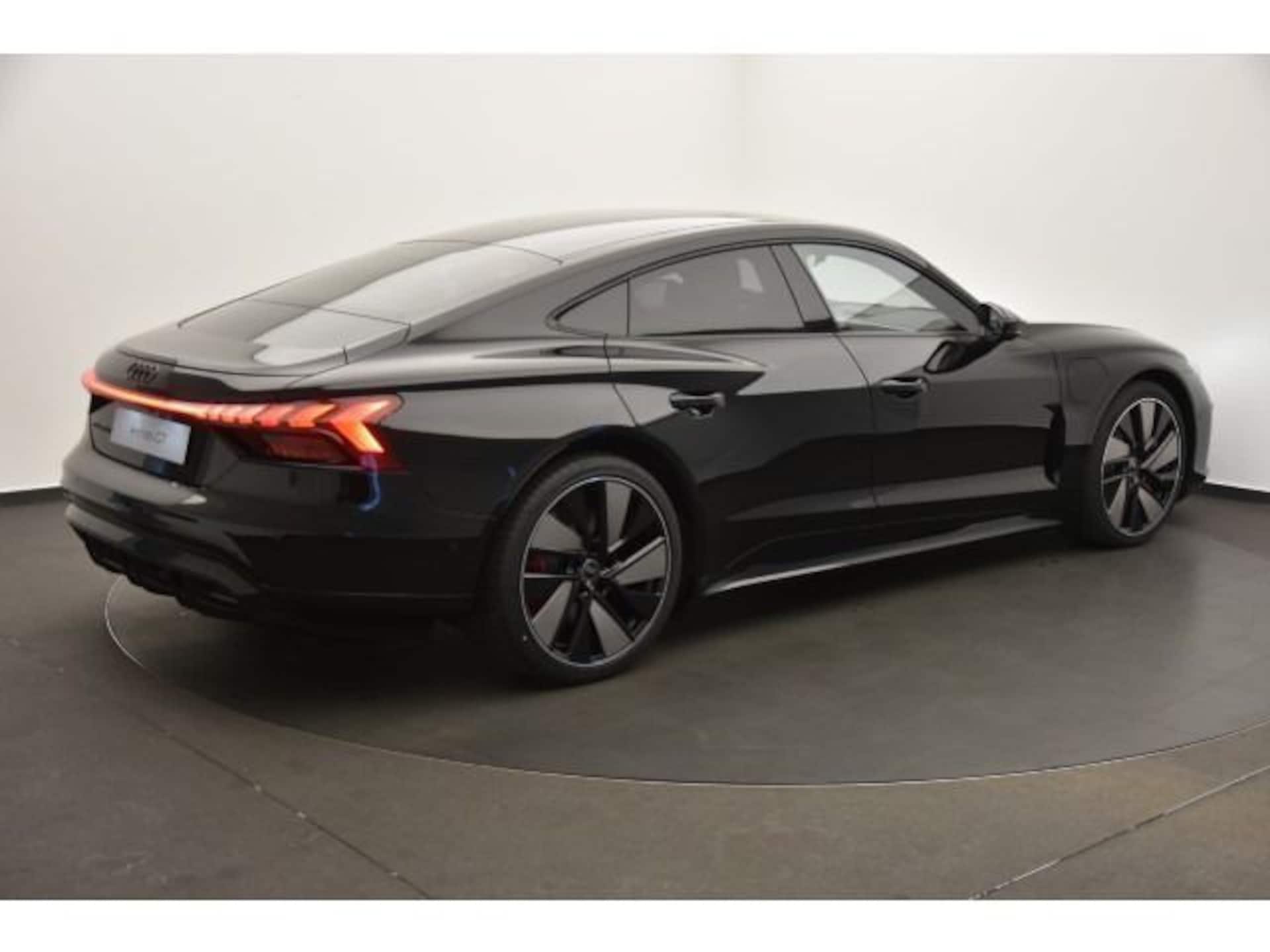 Audi e-tron GT quattro