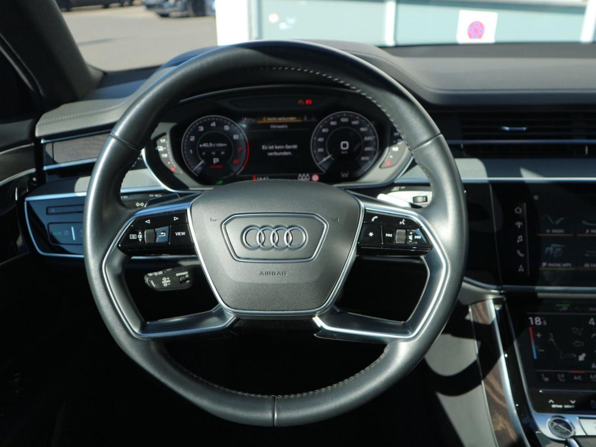 Audi A8 TFSI e