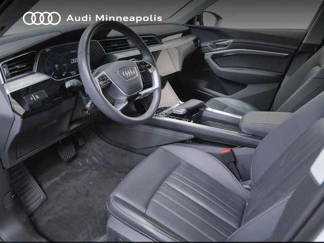 2024 Audi Q8 e-tron