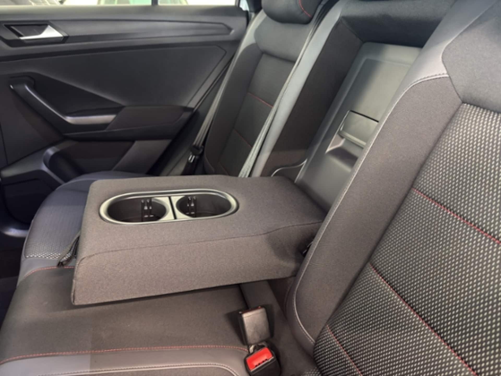 Volkswagen T-Roc Sport