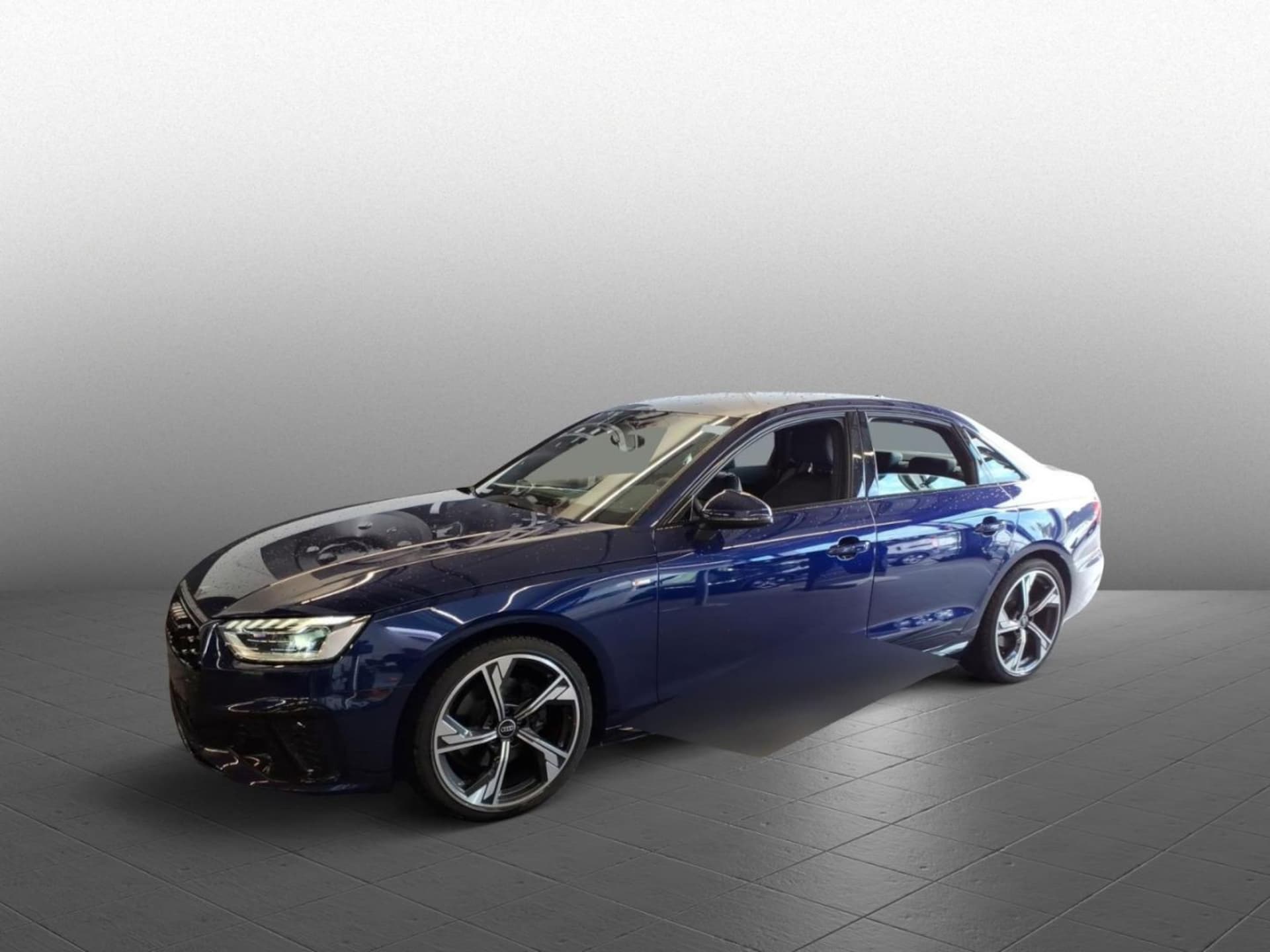 Audi A4 Limousine S line